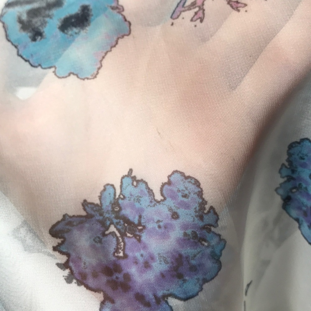Bec + Bridge Sheer Floral Top - Picture 3 of 4